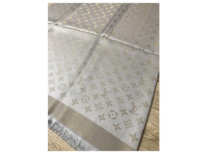 Scialle Louis Vuitton greige Grigio - vista 3