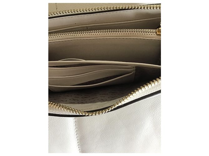Billetera Anya Hindmarch - vista 5