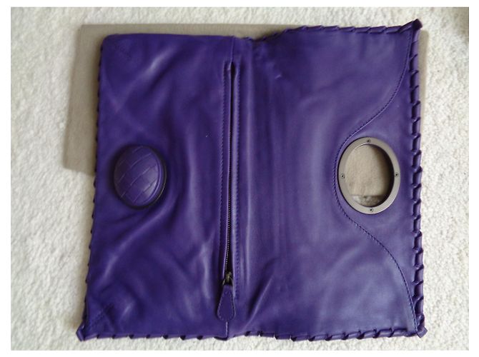 Pochette Bottega Veneta Intrecciato in pelle viola Porpora - vista 3