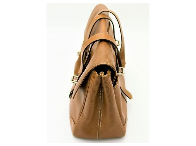 Louis Vuitton Ségur in pelle Epi marrone - vista 4