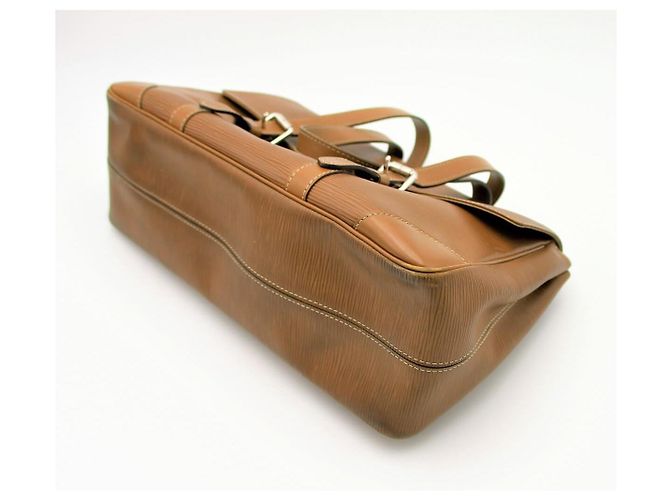 Louis Vuitton Ségur in pelle Epi marrone - vista 6