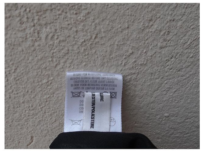 Escada Kleid Schwarz aus Polyester Größe 40 - Ansicht 11