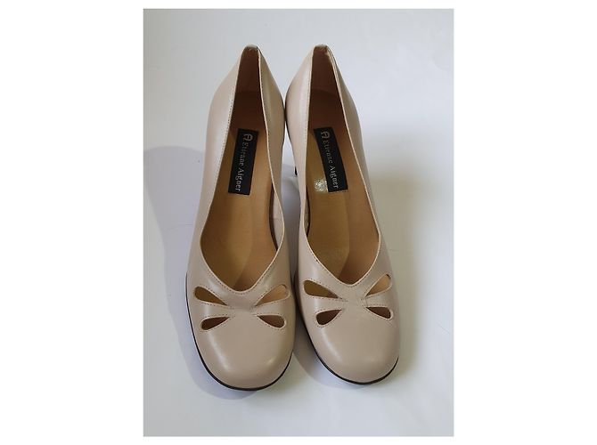 Etienne Aigner Calvin Lederpumps beige - Ansicht 2