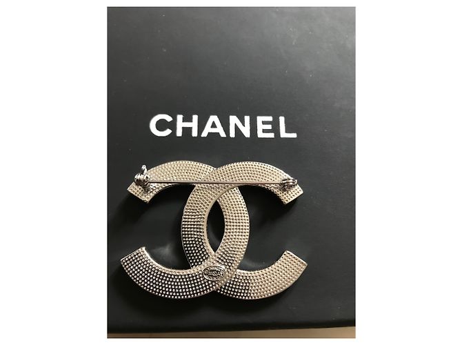 Autre Marque Chanel Brosche CC - Ansicht 4
