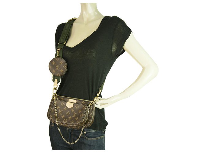 Louis Vuitton Pochette Accessoires Multipochette Monogram Canvas Cross