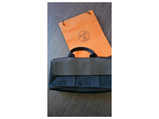 Hermès Hermes Tasche Valparaiso Modell Marineblau - Ansicht 2