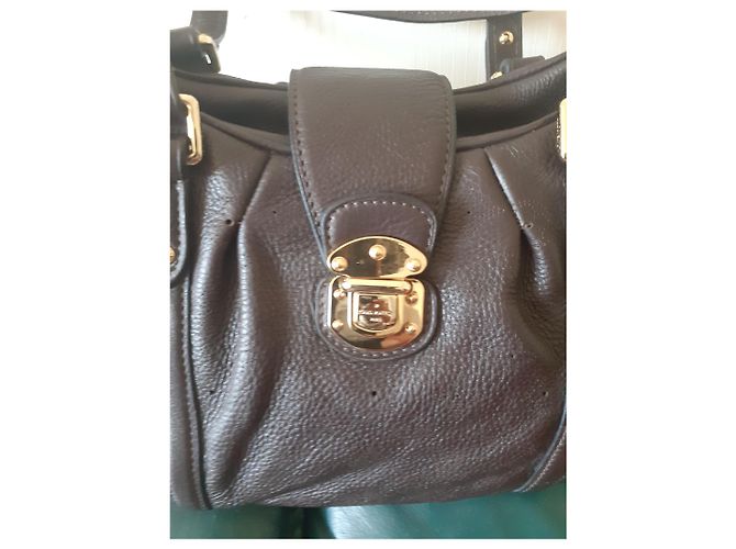 Borsa Louis Vuitton in pelle marrone scuro - vista 3