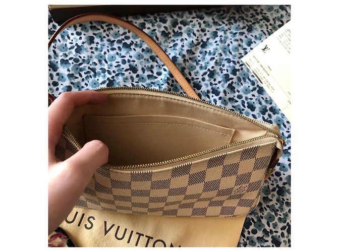 Pochette per accessori Louis Vuitton NM beige in tela - vista 8