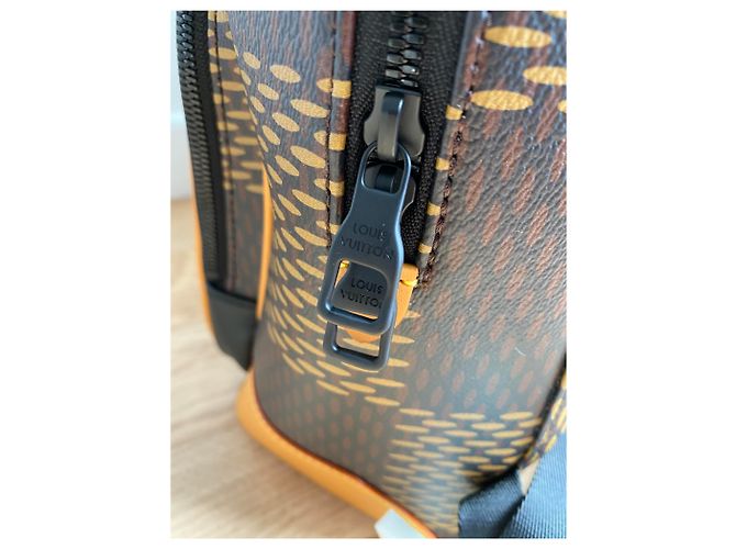 Louis Vuitton, LV x Nigo Campus Rucksack Braun - Ansicht 8