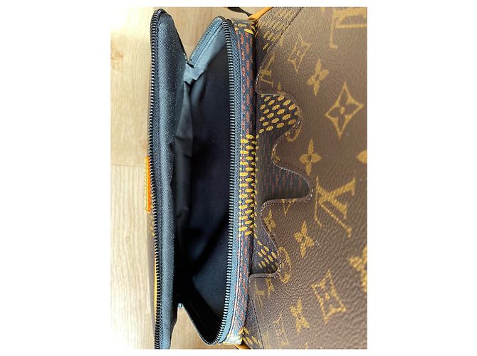Louis Vuitton, LV x Nigo Campus Rucksack Braun - Ansicht 9