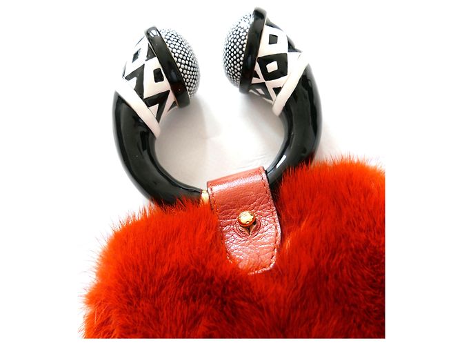 Tom Ford AW13 Mini bag con bracciale bangle in visone - vista 4