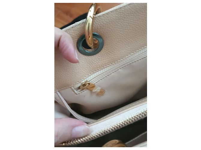 Borsa shopping Chanel Beige Caviar GST GHW - vista 4