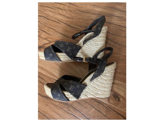 Mule con zeppa Louis Vuitton beige in tessuto - vista 5