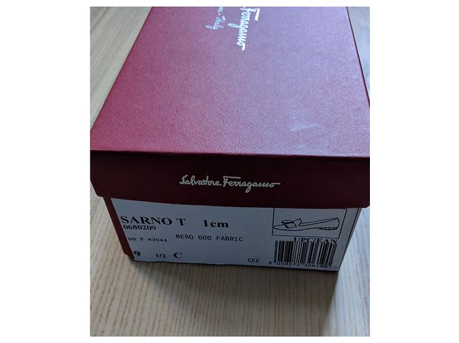 Ballerine Salvatore Ferragamo Sarno in velluto nero - vista 6