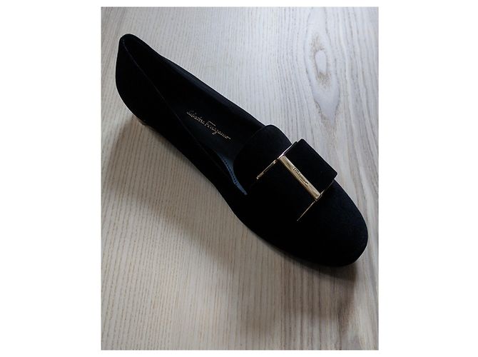 Ballerine Salvatore Ferragamo Sarno in velluto nero - vista 9