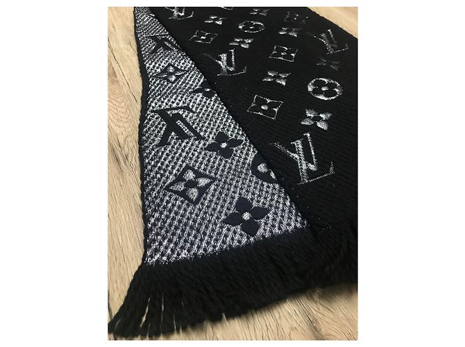 Sciarpa Louis Vuitton Logomania Shine nera Nero - vista 4