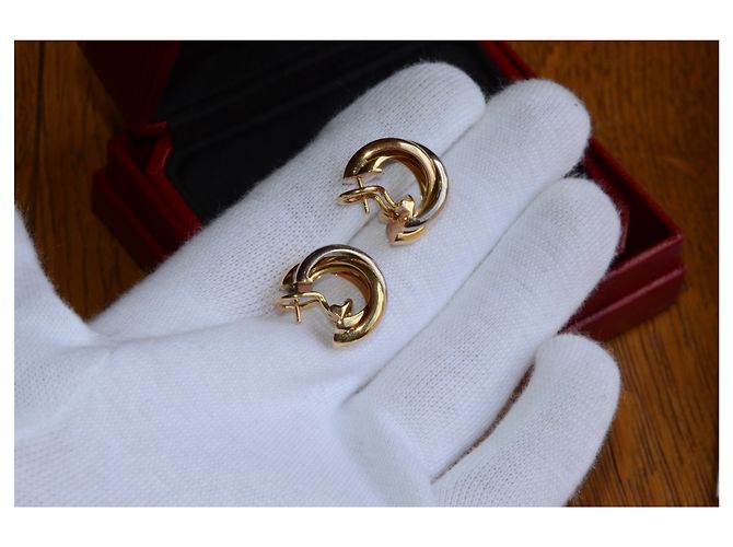 Love Orecchini Cartier Trinity in oro bianco, oro giallo e oro rosa - vista 3