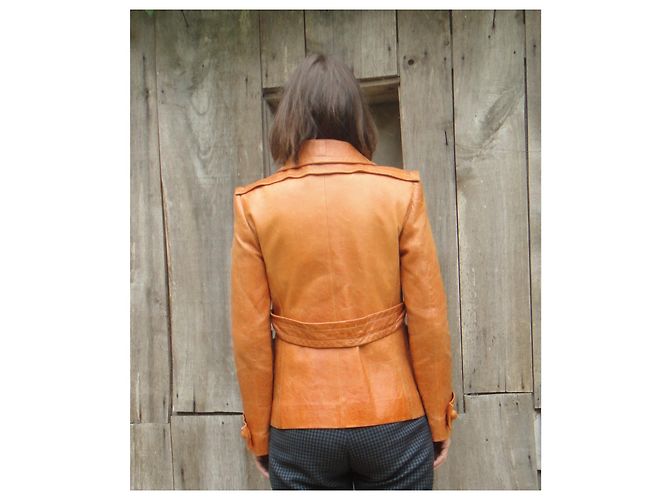 Vintage Givenchy Jacke aus Lammfell t 38 Orange - Ansicht 8