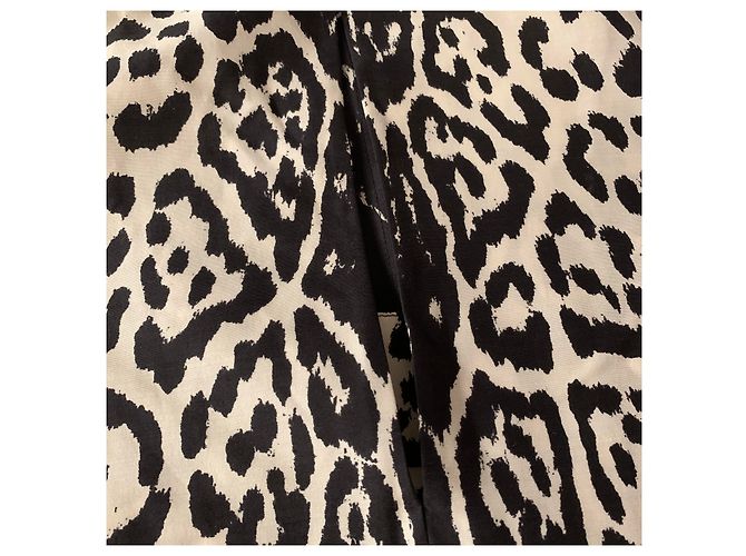 Yves Saint Laurent Top de túnica corta animalier de seda Multicolor - vista 15