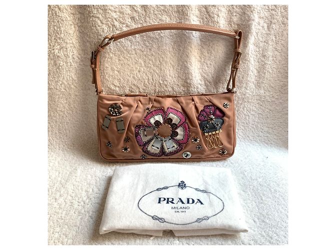 Prada Petit sac en nylon poudre noire - vue 7