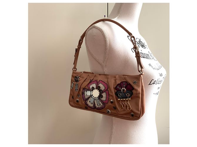 Prada Petit sac en nylon poudre noire - vue 9