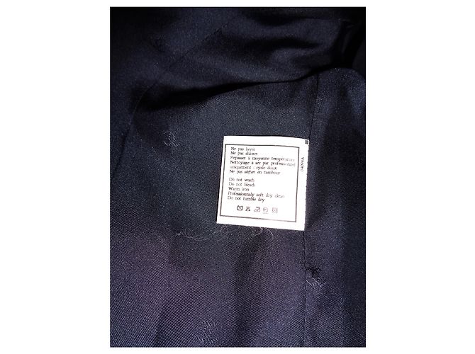Chanel Navy Blue Wool Jacket - view 7