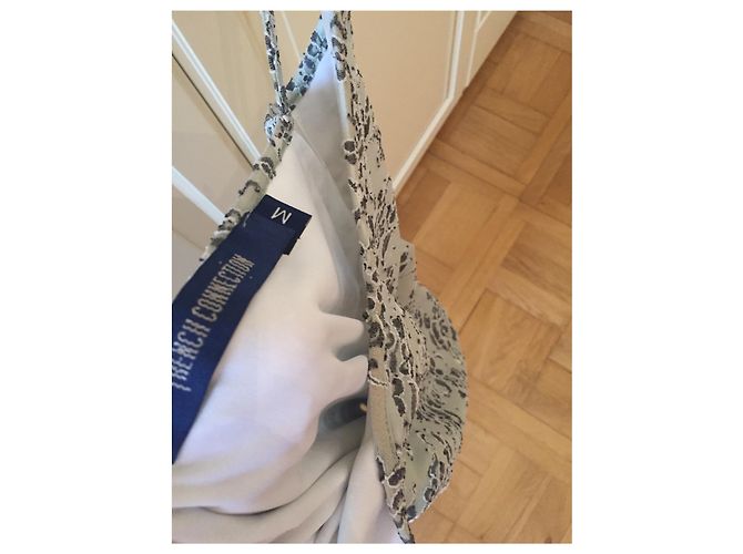 French Connection Kurzes Kleid mit Schultergurten Hellgrün - Ansicht 5