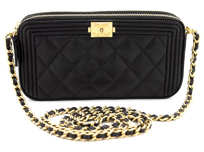 CHANEL Portafoglio Boy con caviale nero su catena WOC con tracolla con zip - vista 2