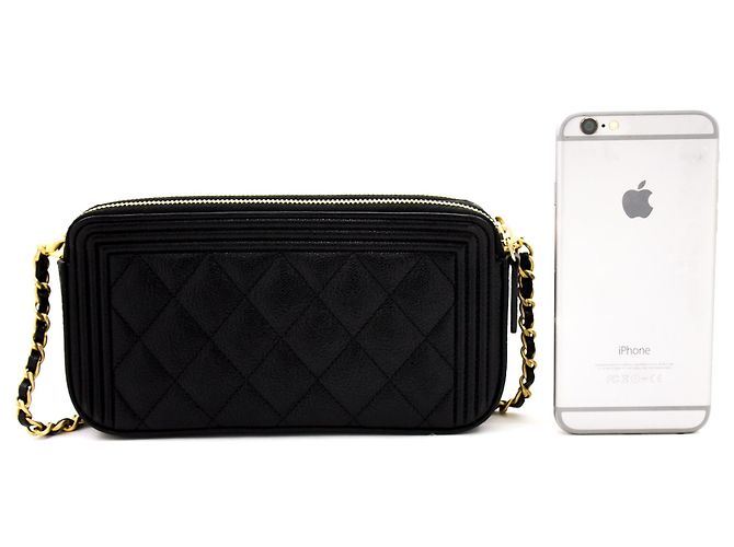 CHANEL Portafoglio Boy con caviale nero su catena WOC con tracolla con zip - vista 3