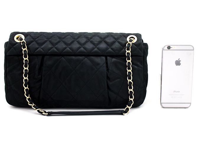 CHANEL couro de bezerro Sparkle Leather Chain Shoulder Bag Preto acolchoado - vista 3