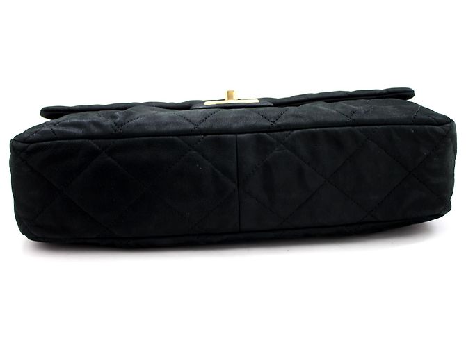 CHANEL couro de bezerro Sparkle Leather Chain Shoulder Bag Preto acolchoado - vista 4
