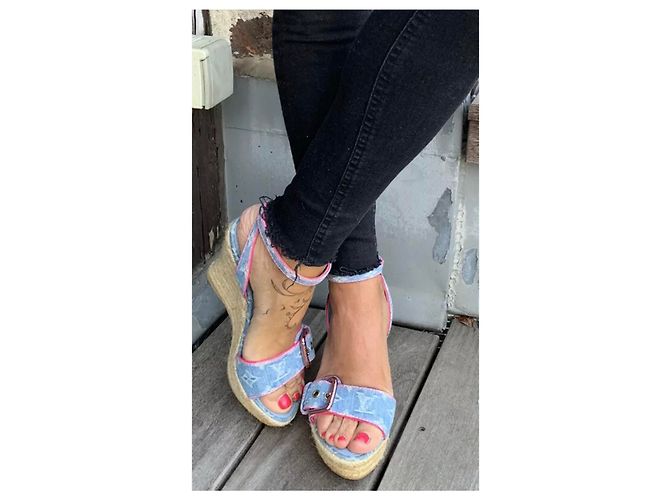 Louis Vuitton Mules compensées Bleu clair - vue 4