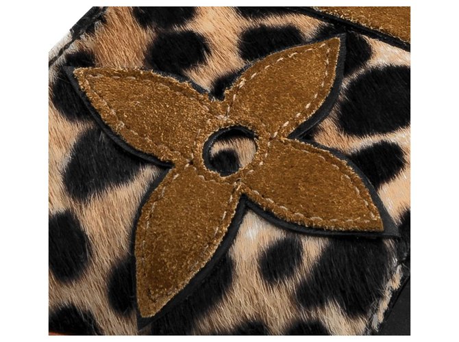 Louis Vuitton LV Mules Lock IT Marrone - vista 3