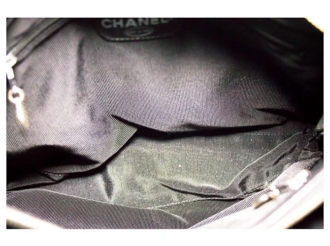 CHANEL Caviar Quilted Chain Shoulder Bag Black Leather Silver - view 10