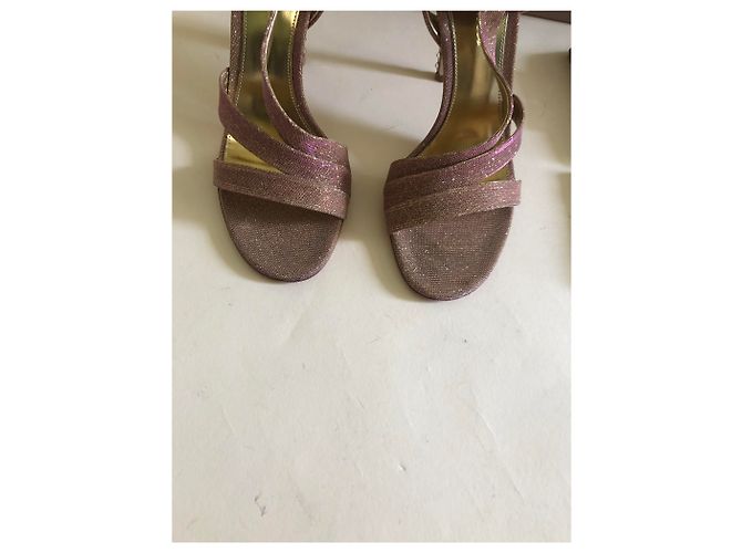 Sandali Gianvito Rossi Oro Rosa con Cristalli D'oro - vista 4