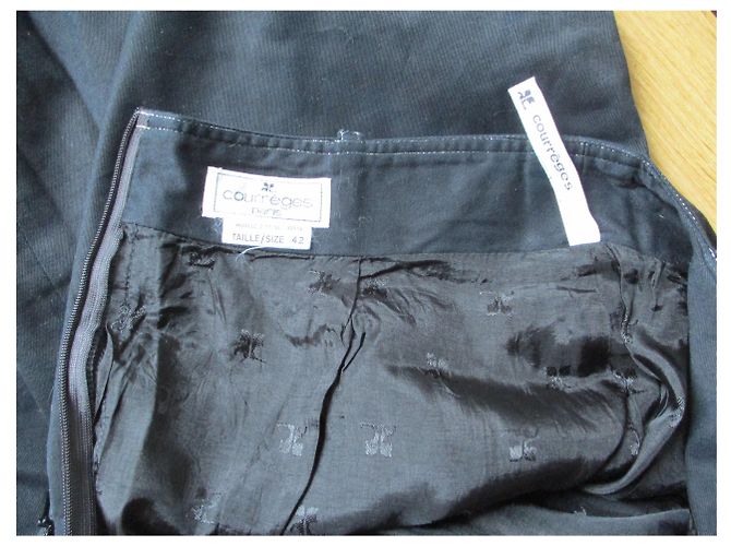 Courreges Gerader Rock, Taille 42. Schwarz - Ansicht 2