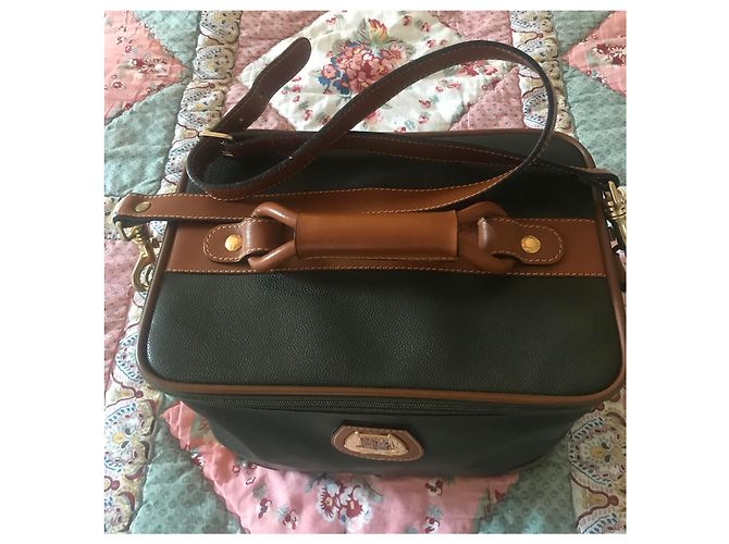Beauty case Lancel in pelle verde oliva Verde scuro - vista 4