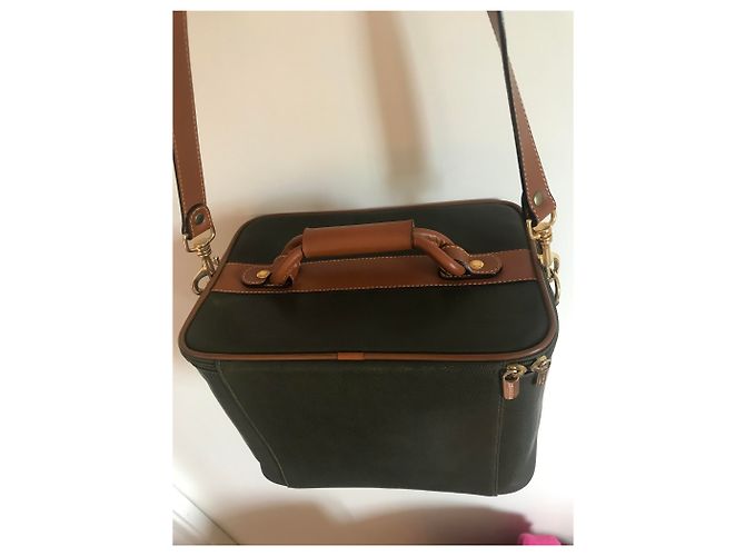 Beauty case Lancel in pelle verde oliva Verde scuro - vista 8