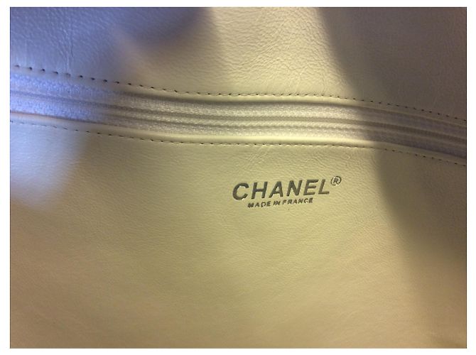 Borsa sportiva Chanel croce / spalla Bianco Grigio - vista 5