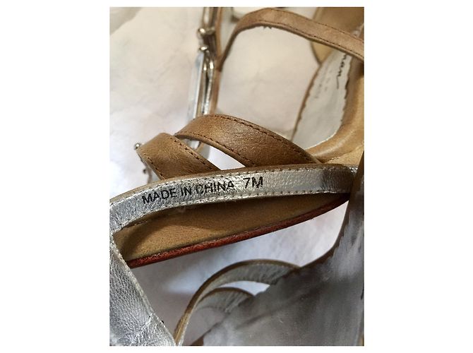 Russell & Bromley Beverly Fieldman per tacchi ingioiellati vintage Russel & Bromley Caramello - vista 6