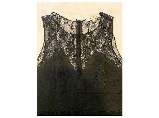Sandro schwarzes Kleid mit Spitze - Ansicht 6