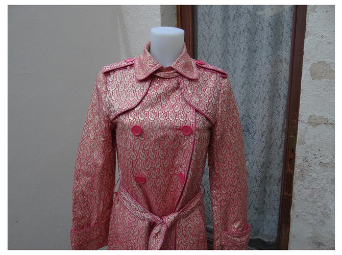 Abrigo Marc Jacobs Rosa y Dorado - vista 2
