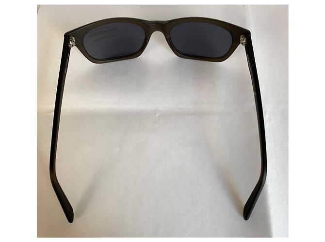 Yves Saint Laurent Rétro '80s gafas de sol - vista 4