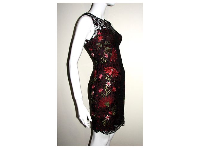 Karen Millen Spitzenkleid Schwarz Rot - Ansicht 2