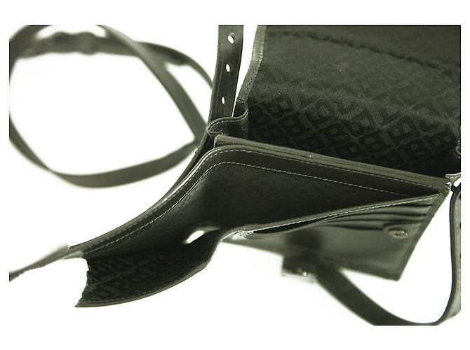 Bally Black Canvas Monogram Cartera para tarjetas de identificación Ranuras Cross Body Leather Strap Negro - vista 4