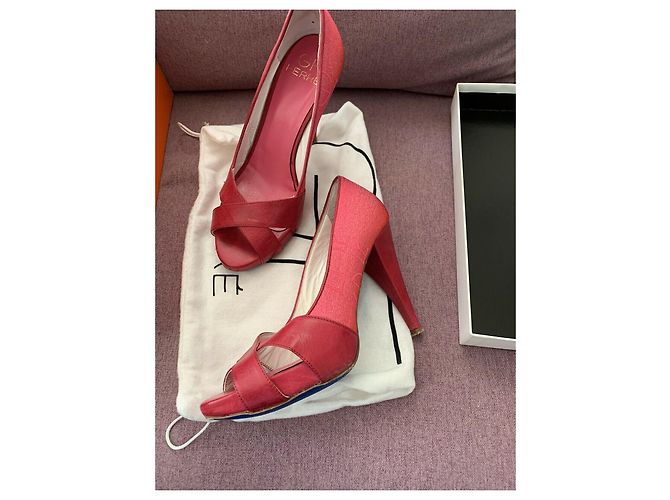 Gianfranco Ferré Rosa Peeptoe-Pumps aus Leder und Stoff Pink - Ansicht 3