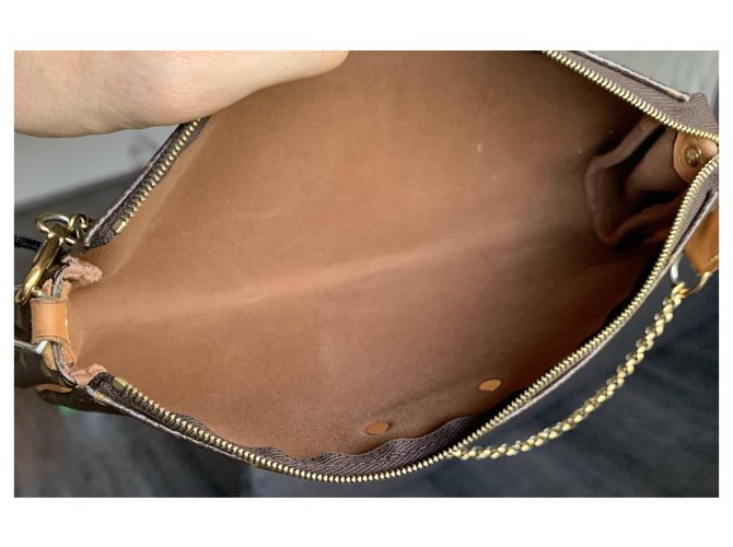 Louis Vuitton Pochette Eva Marrone - vista 8
