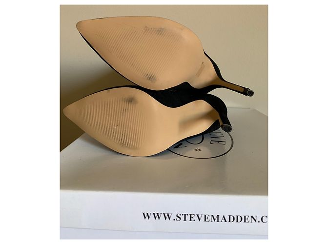 Steve Madden Wagner ankle booties - view 2