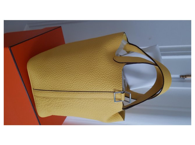 Hermès Picotin Lock 18 Amarillo - vista 12