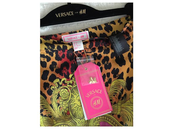 Versace for H&M new silk skirt with label Leopard print - view 4